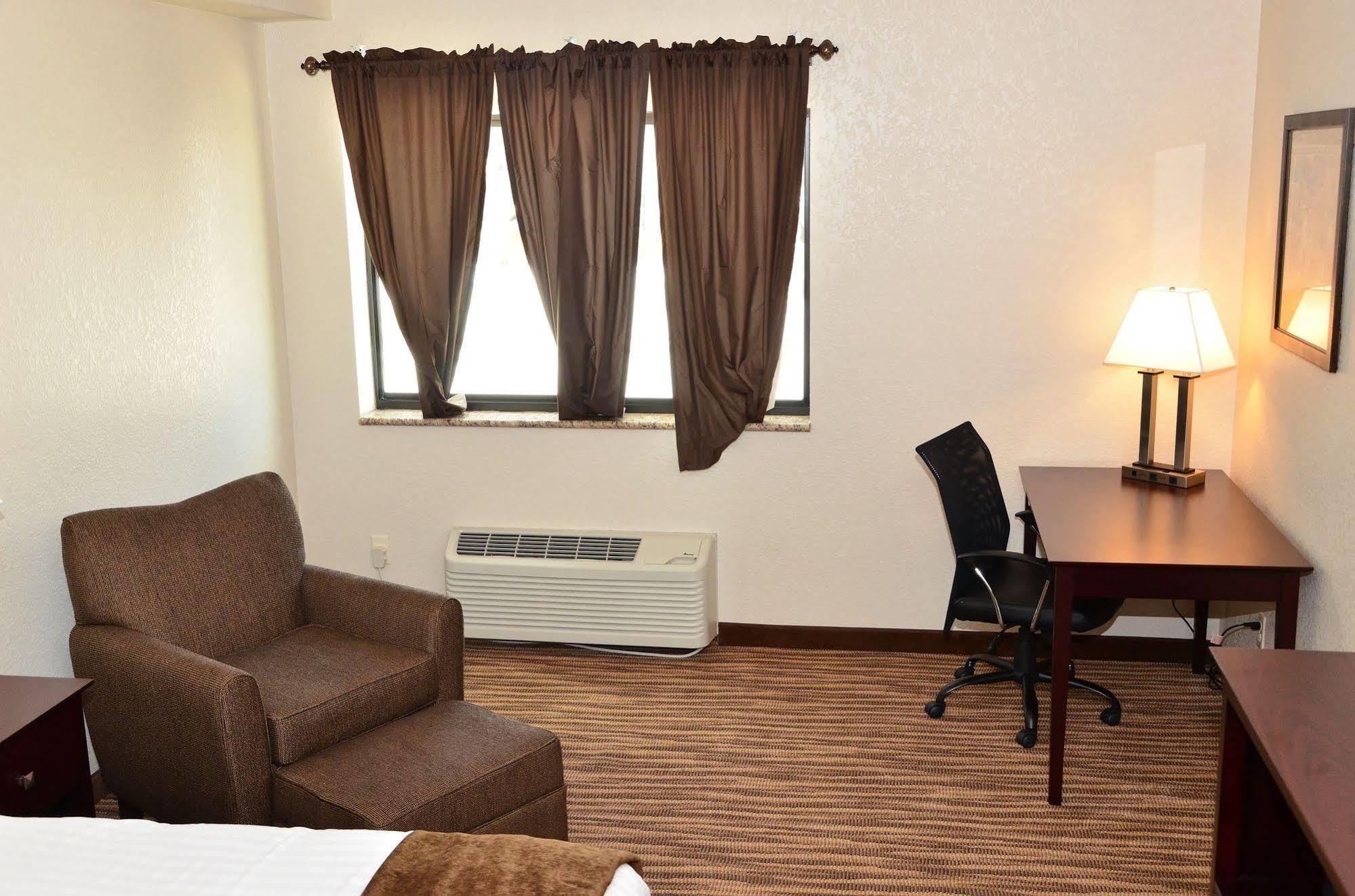 Cobblestone Inn & Suites - Clarion Εξωτερικό φωτογραφία