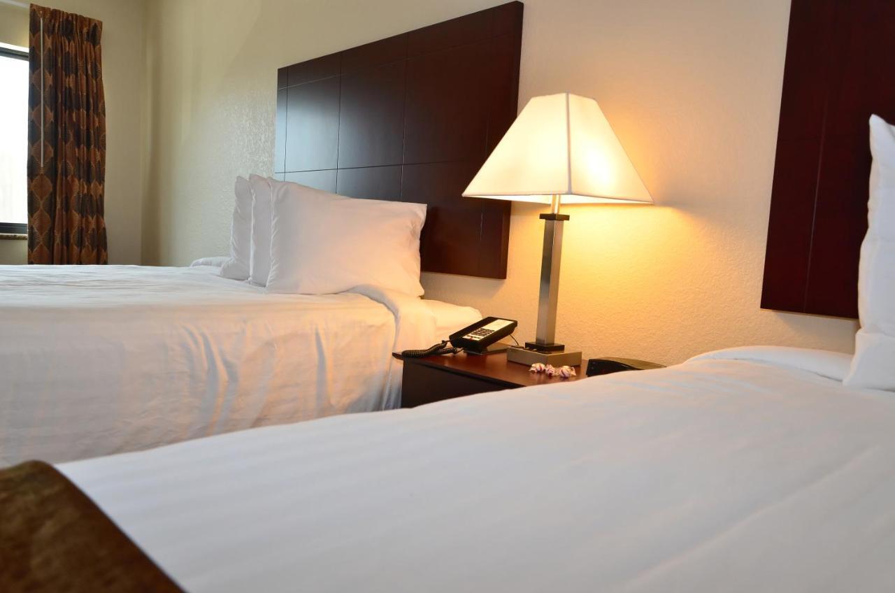 Cobblestone Inn & Suites - Clarion Εξωτερικό φωτογραφία