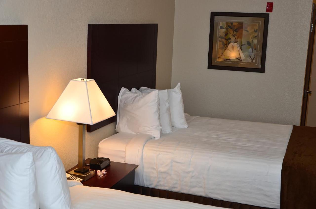 Cobblestone Inn & Suites - Clarion Εξωτερικό φωτογραφία