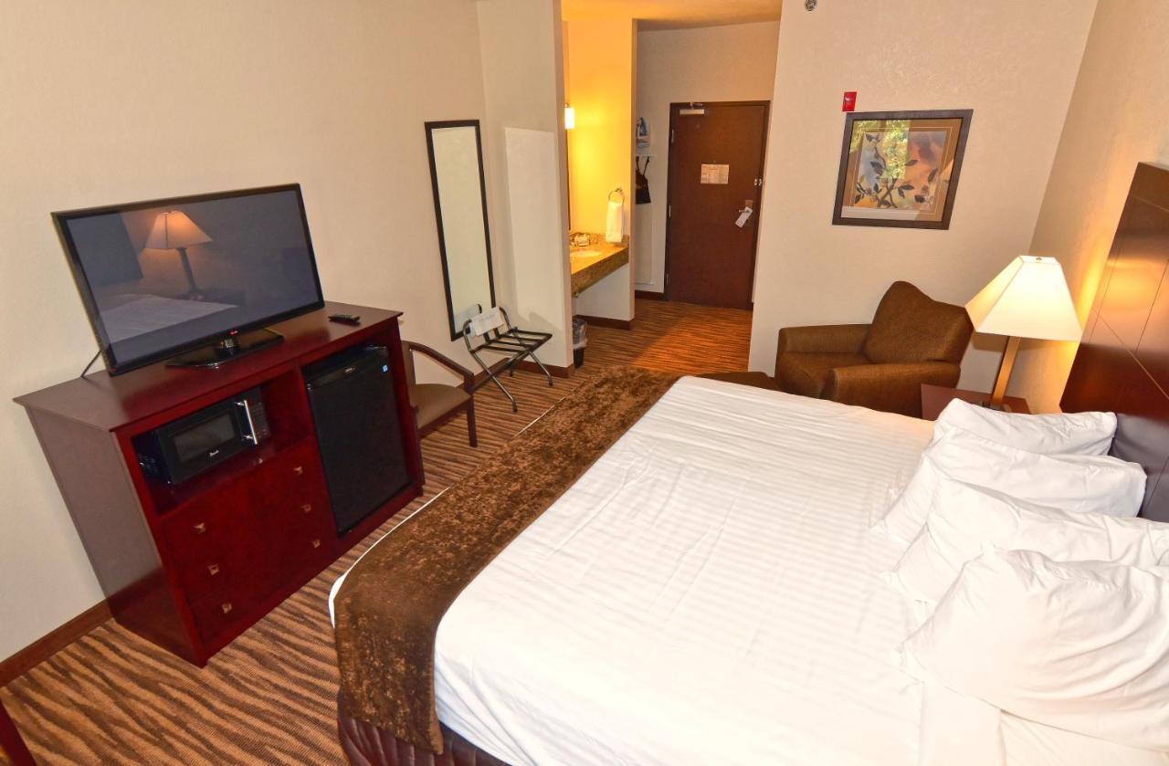 Cobblestone Inn & Suites - Clarion Εξωτερικό φωτογραφία