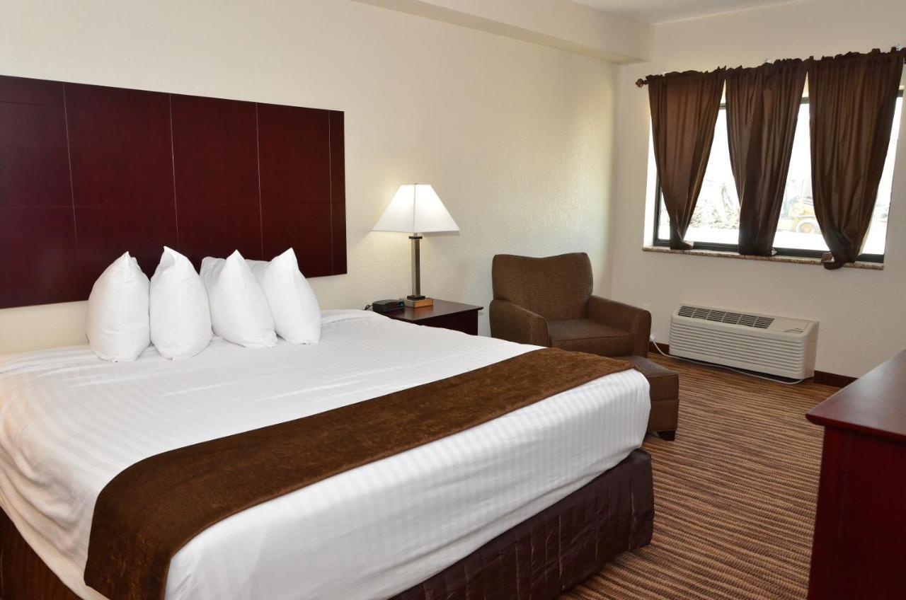 Cobblestone Inn & Suites - Clarion Εξωτερικό φωτογραφία