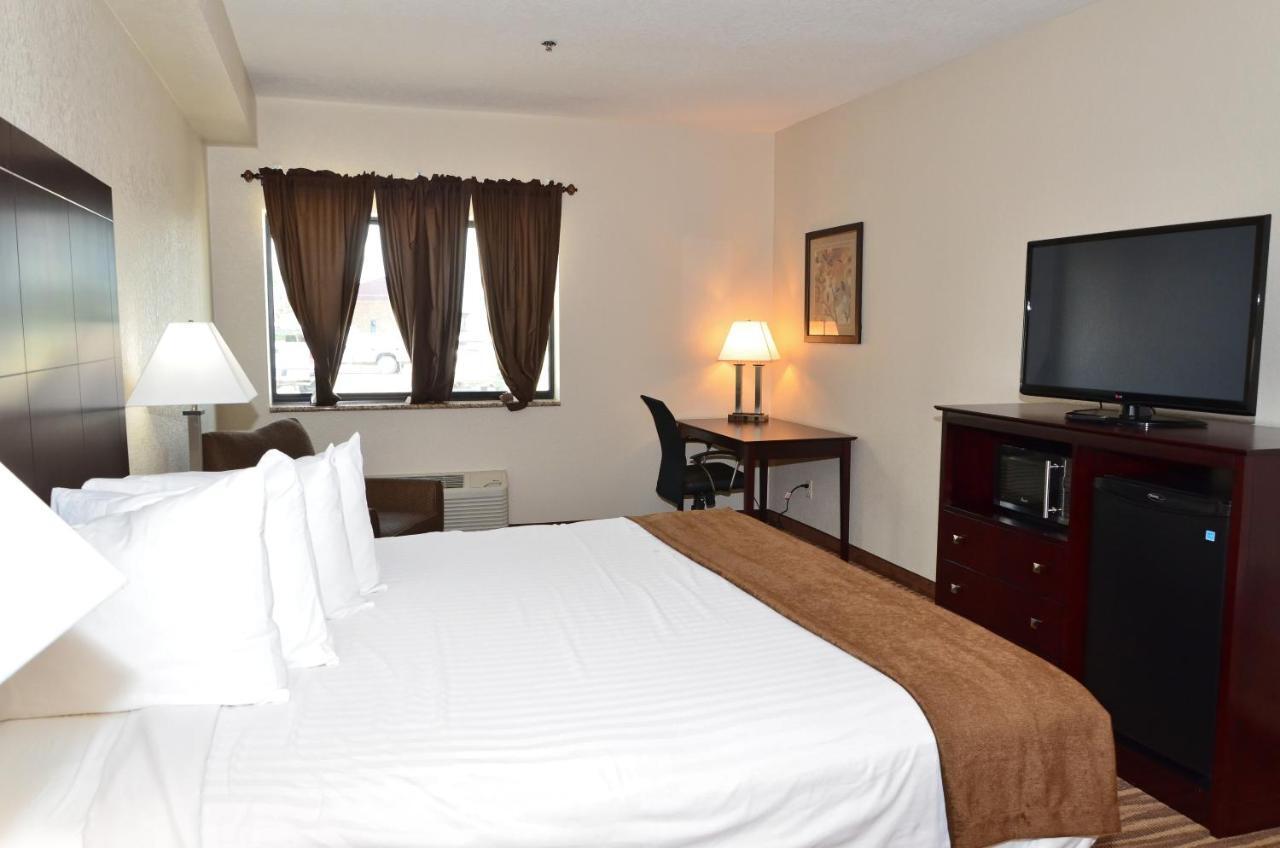 Cobblestone Inn & Suites - Clarion Εξωτερικό φωτογραφία