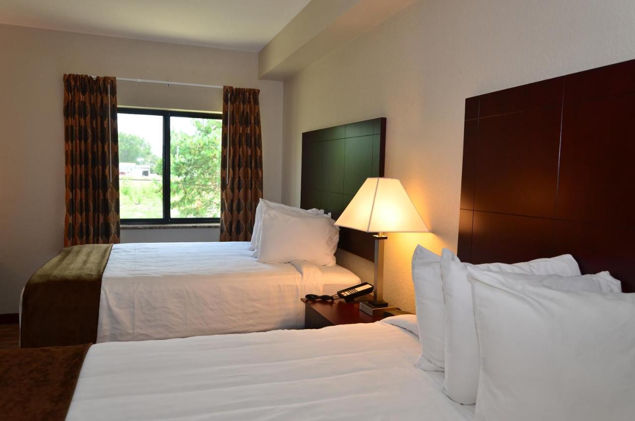 Cobblestone Inn & Suites - Clarion Εξωτερικό φωτογραφία